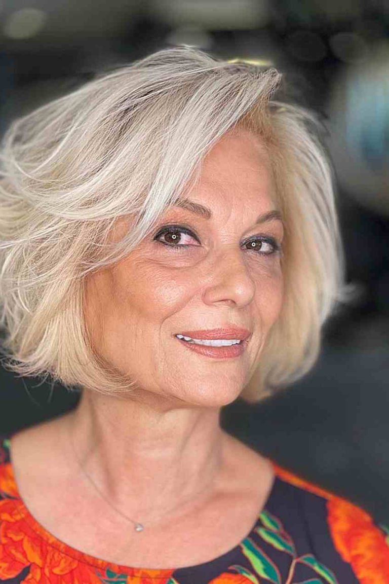 Coupe de cheveux court femme 60 ans 5