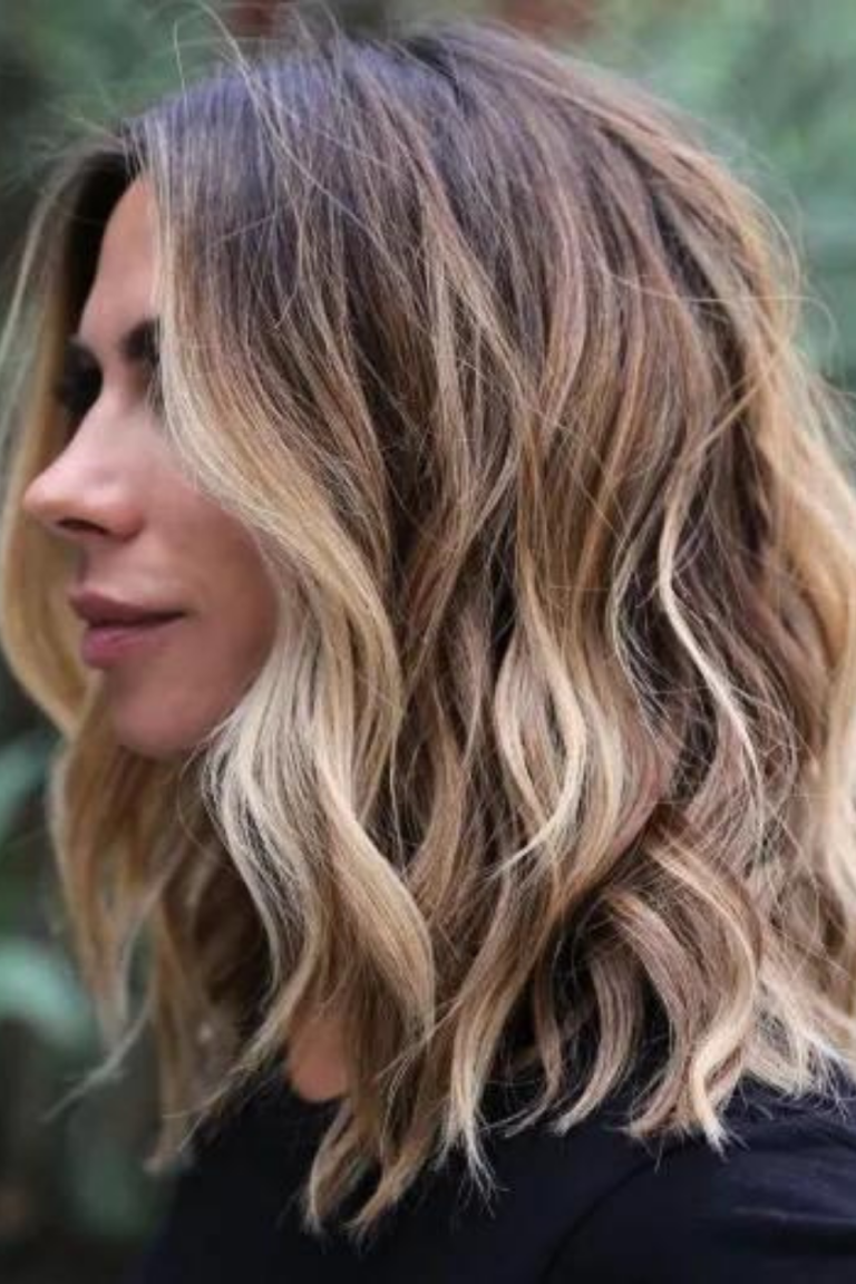 Coupe Mi Long Effile Femme