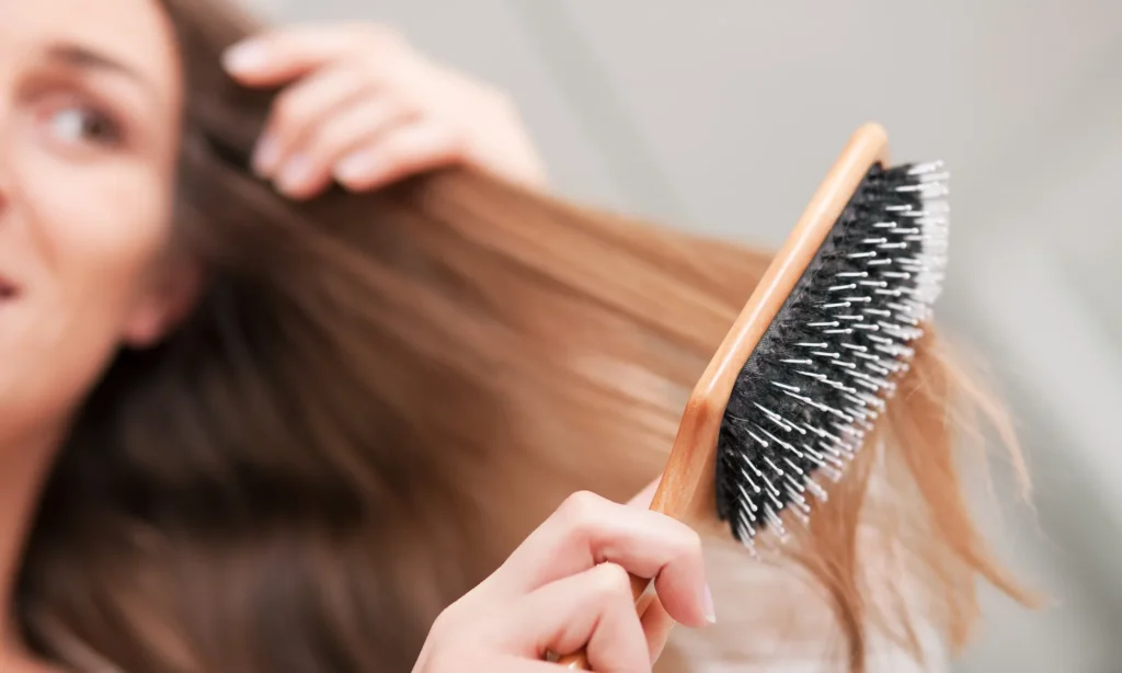 Puis je épaissir mes cheveux en 1 mois brossage