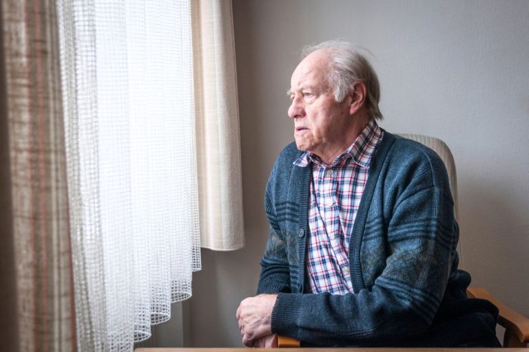 Pourquoi plus on vieillit moins on aime les gens d’après la science